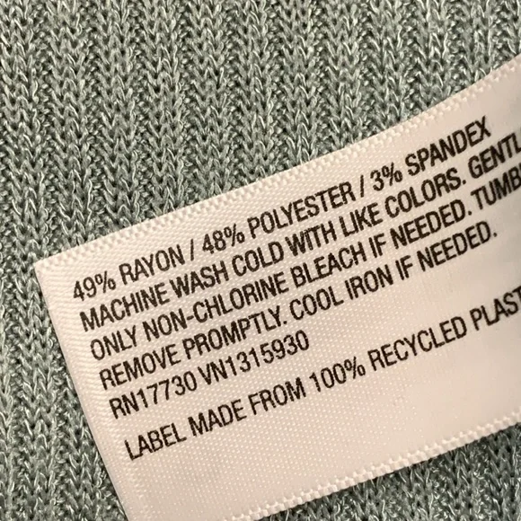 Womens NWT Knox Rose Ribbed Light Green Oversized Tunic Top Shirt - Picture 8 of 8